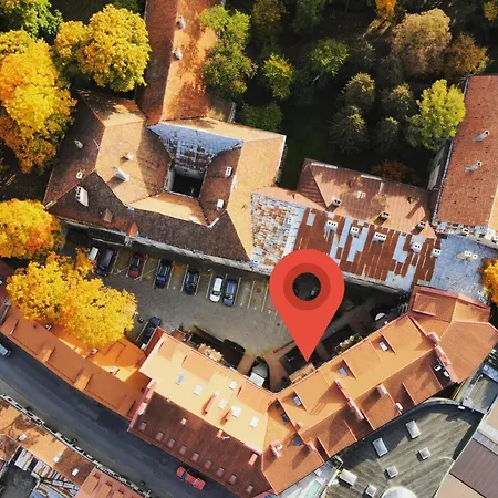 Διαμέρισμα Tomy Old Town *